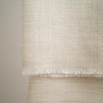 Handgewebter Pashmina-Cashmere-Schal aus Changthangi-Wolle in natürlichen Farben, hergestellt in Kaschmir, Closeup